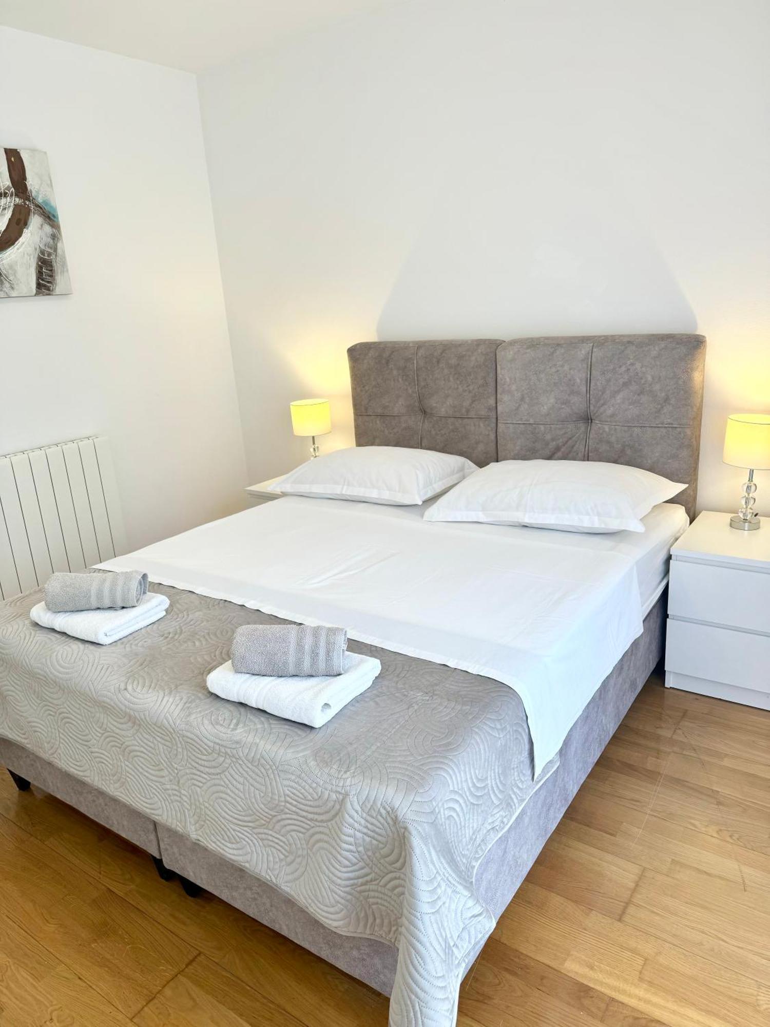 Luxury Apartment Antoni Podstrana Extérieur photo